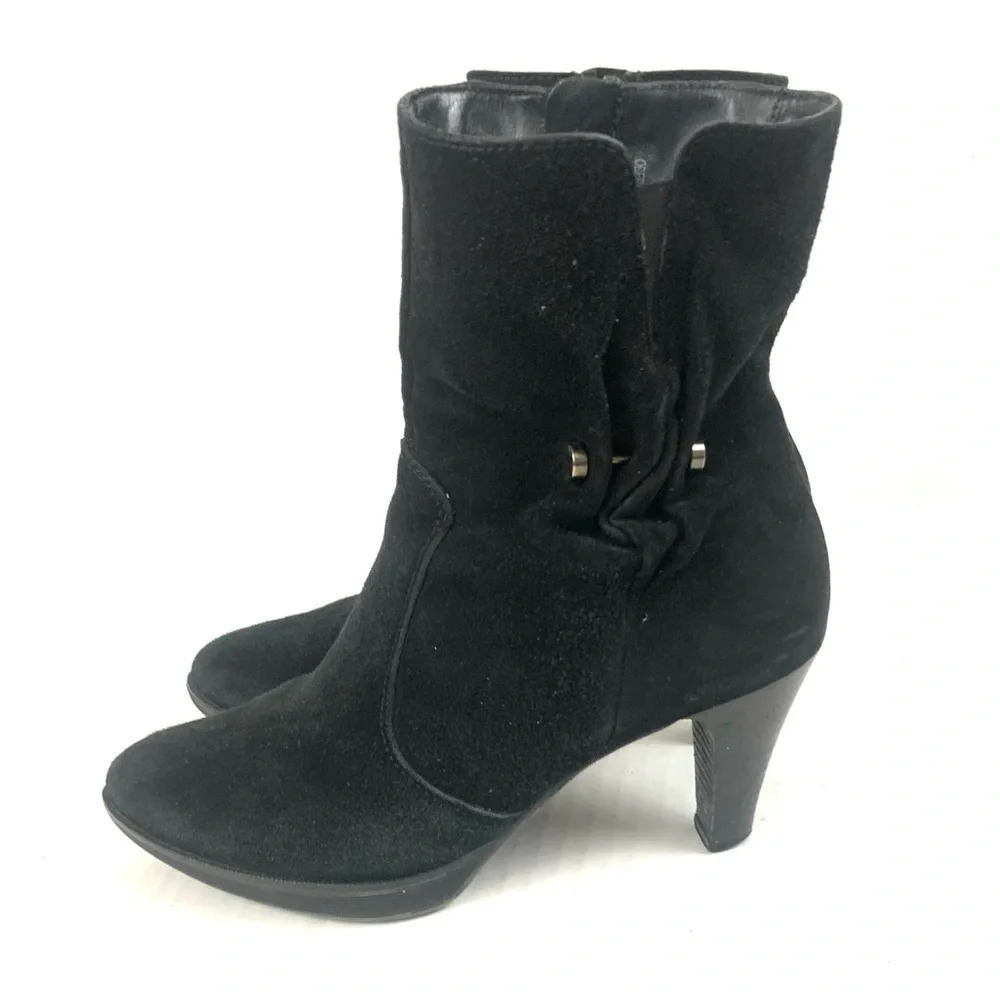 Paul Green Faux Fur Lined Suede Boots  - Size 6